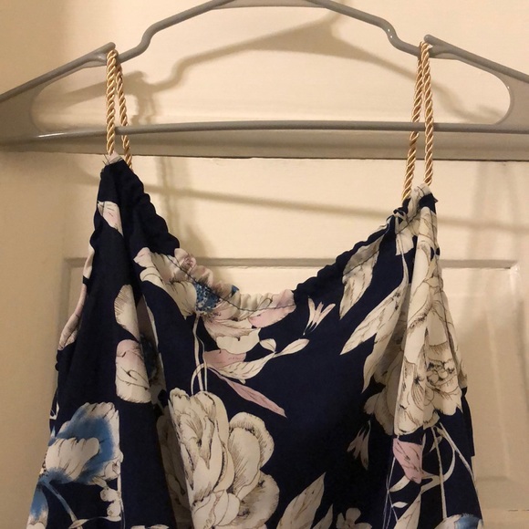 Navy/white floral romper - Picture 7 of 11